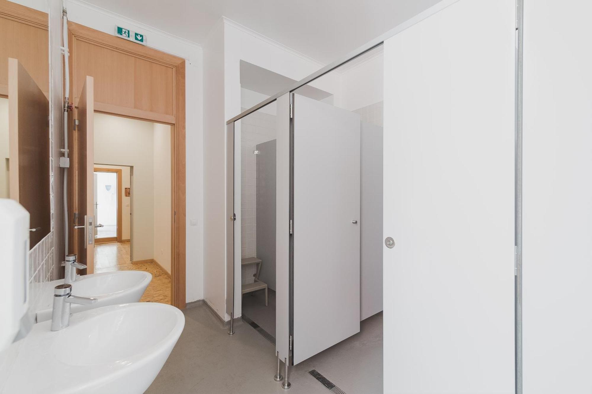 Habitación Doble con baño compartido