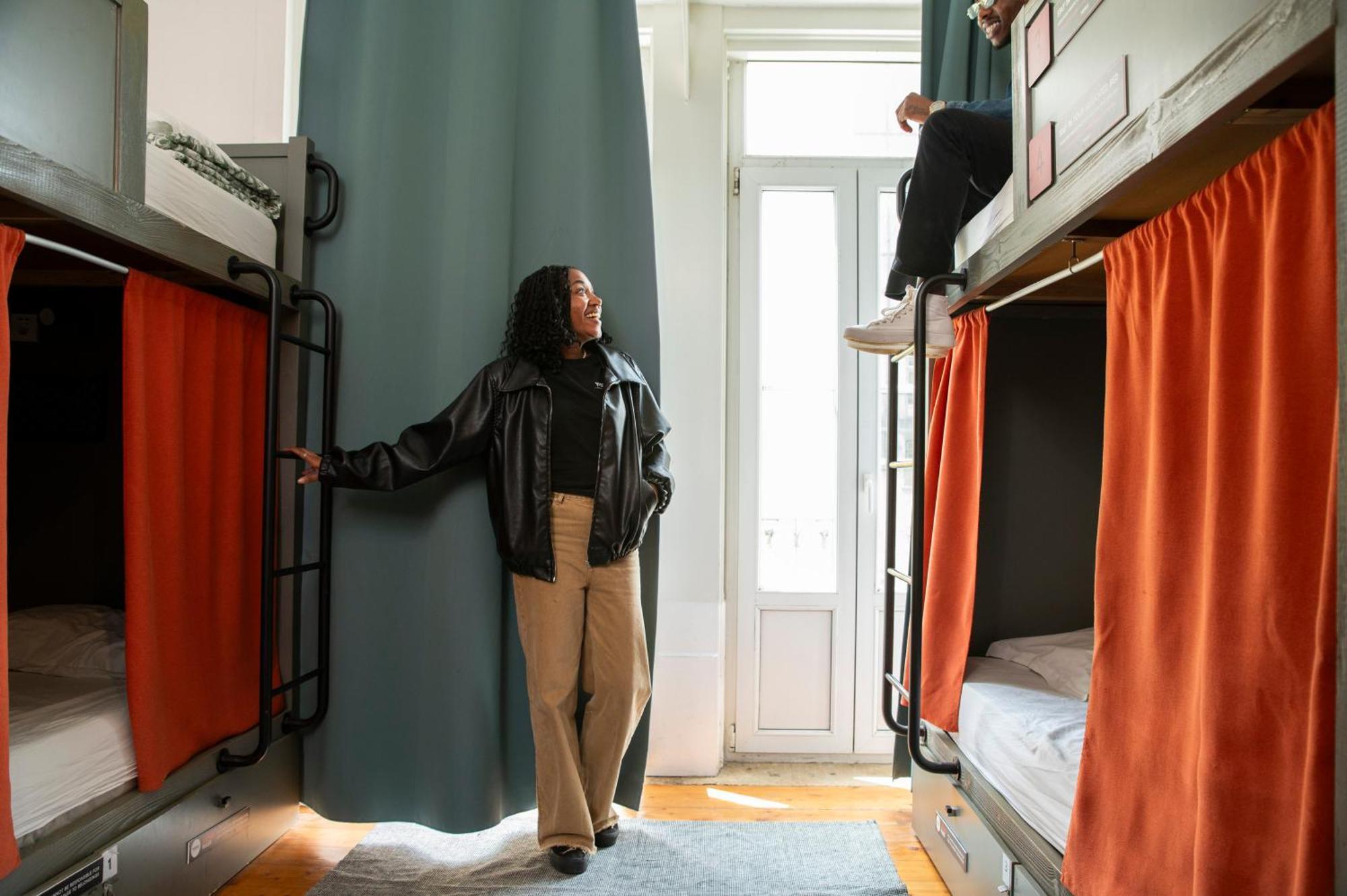 Bed in 8-Bed Mixed Dormitory Room,1743085793:JPEG