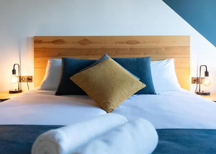 Central House Lisbon BaixaHostal